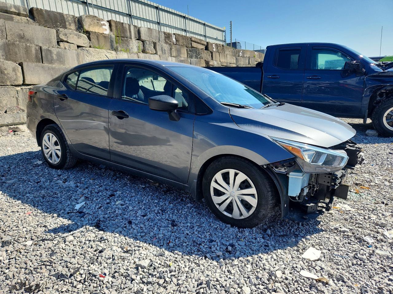 2021 Nissan Versa S - zdjęcie 4