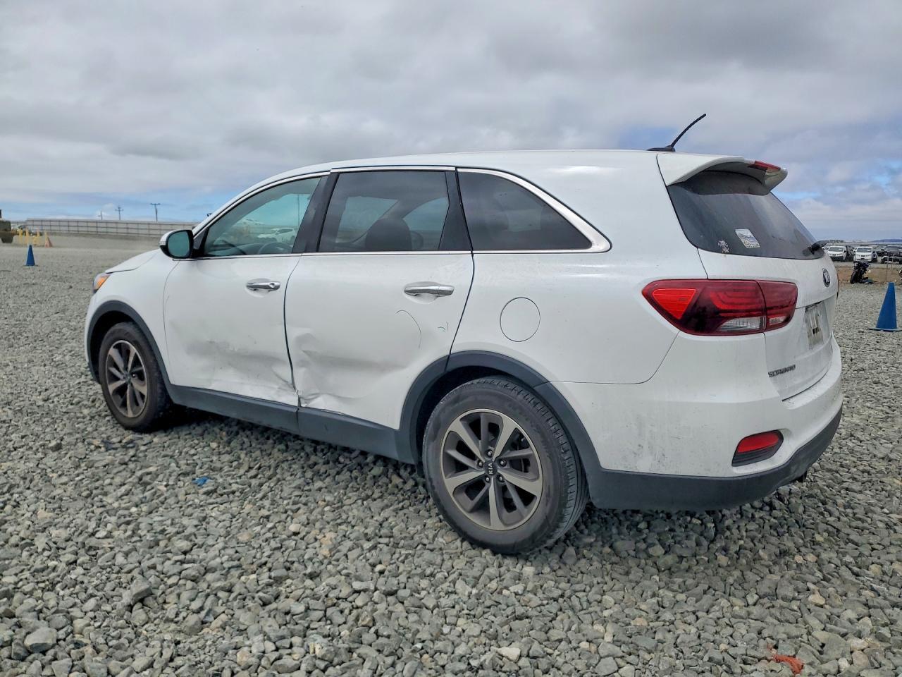 2020 Kia Sorento S - zdjęcie 2