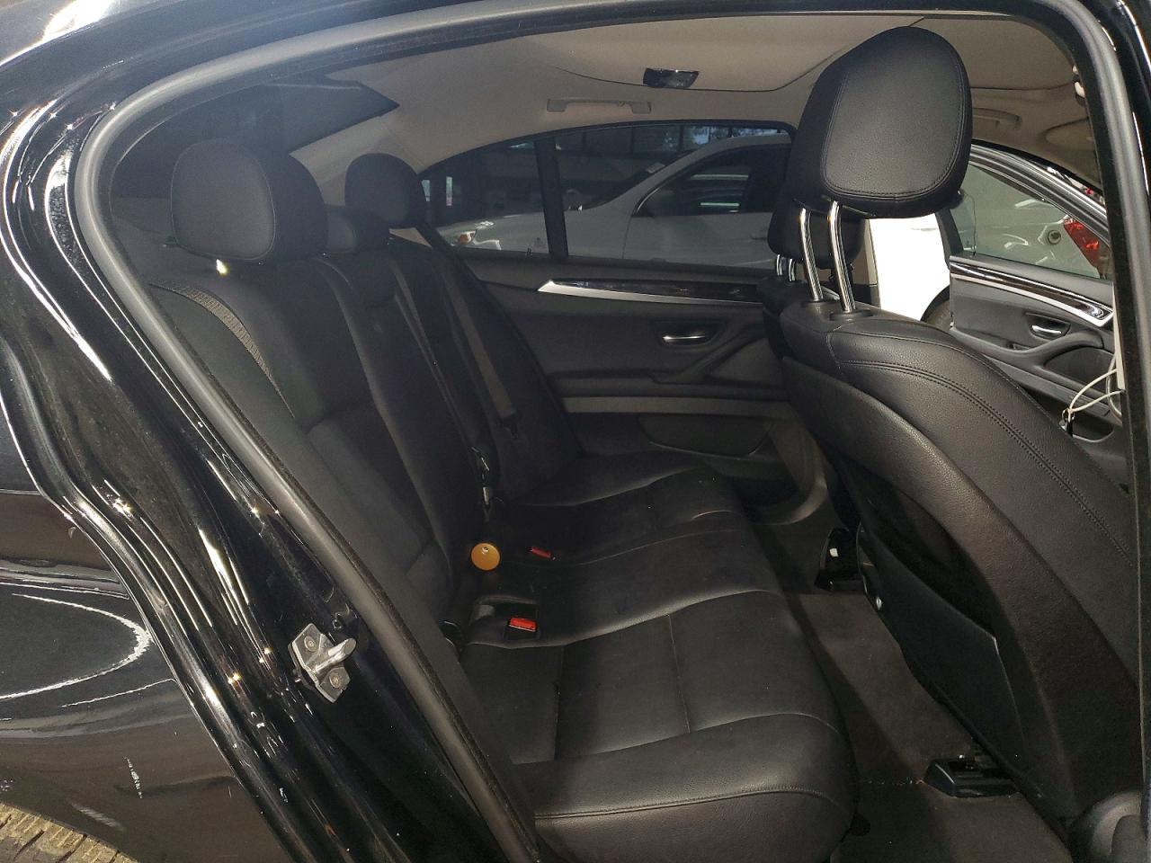 2014 BMW 528 Xi - zdjęcie 10