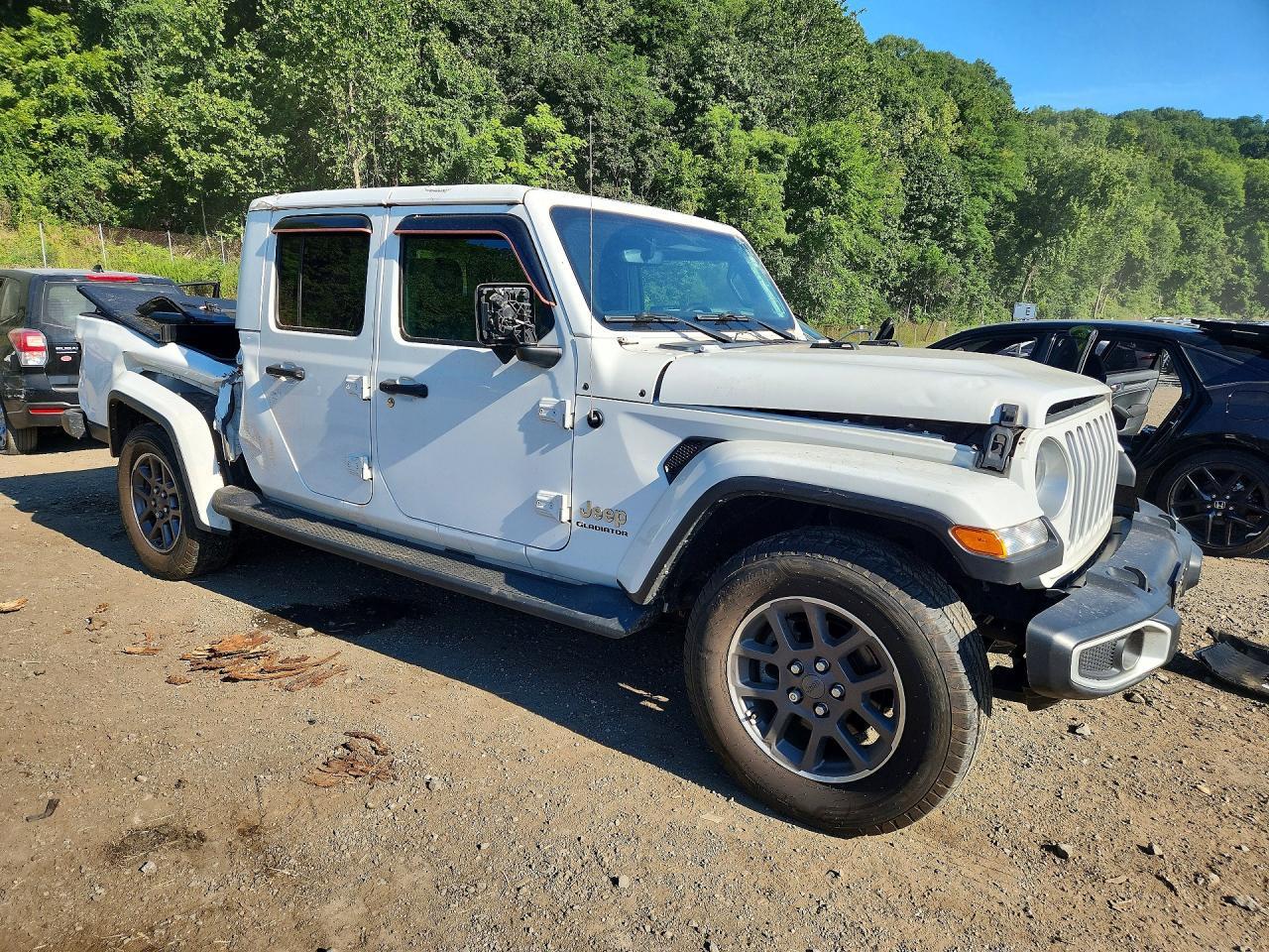 2021 Jeep Gladiator Overland - zdjęcie 4
