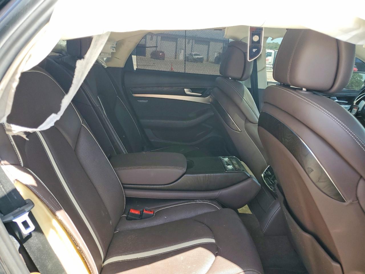 2015 Audi A8 Quattro - zdjęcie 10