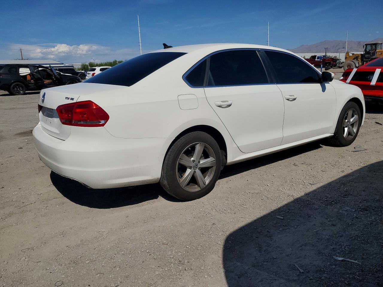 2013 Volkswagen Passat Se - zdjęcie 3
