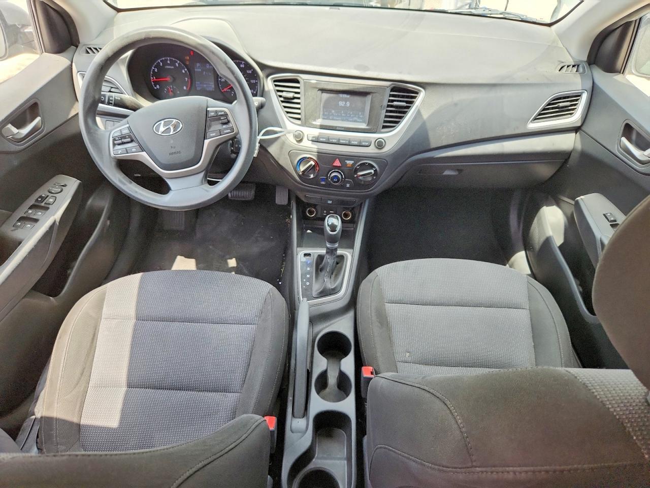2021 Hyundai Accent Se - zdjęcie 15