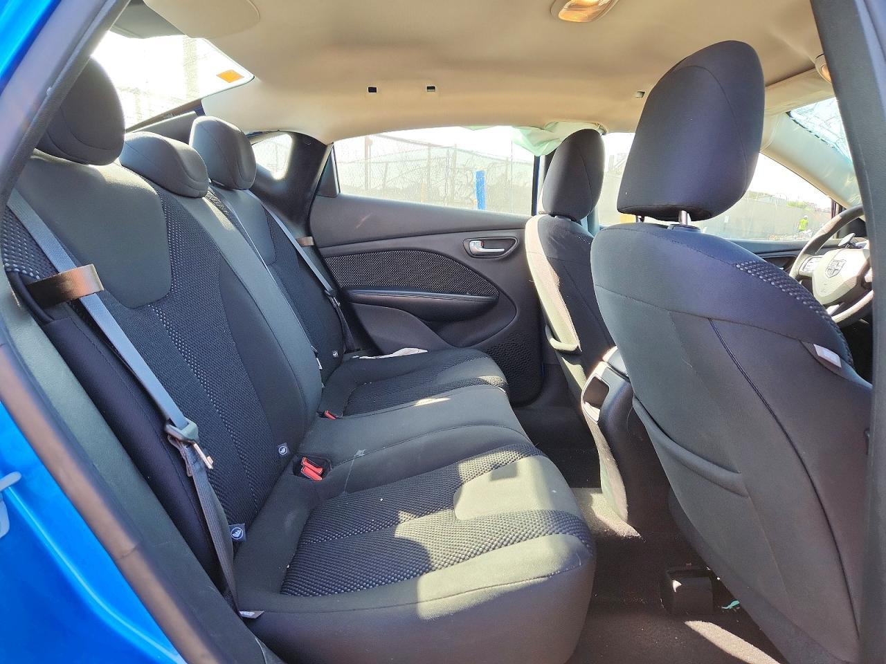 2016 Dodge Dart Se - zdjęcie 10
