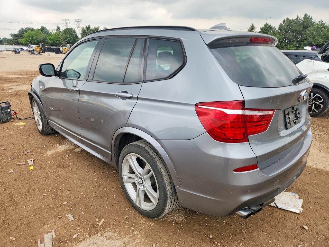 2013 BMW X3 xDrive28I - zdjęcie 2