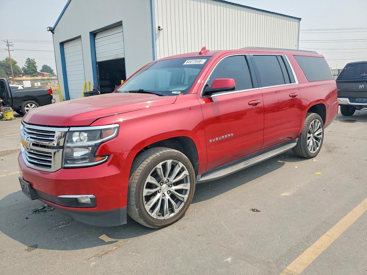2015 Chevrolet Suburban K1500 Lt - zdjęcie główne