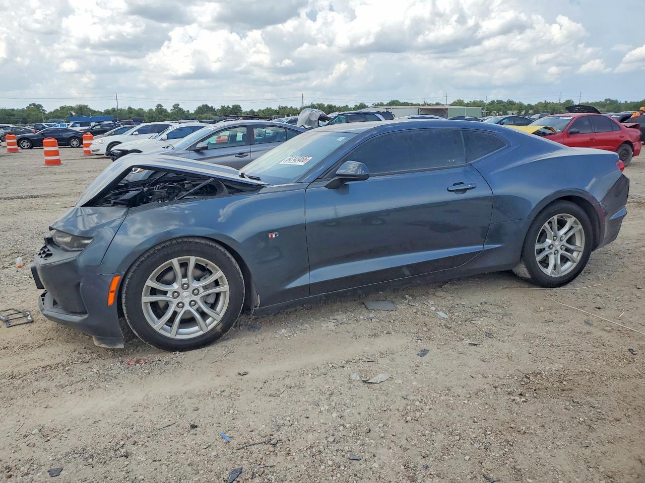 2021 Chevrolet Camaro Ls - zdjęcie główne