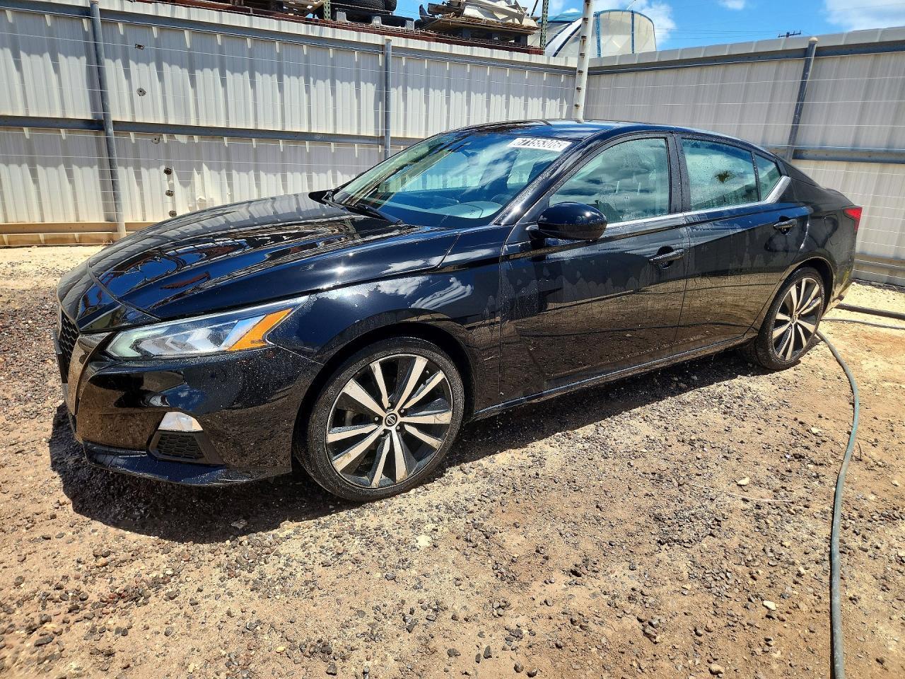 2021 Nissan Altima Sr - zdjęcie główne