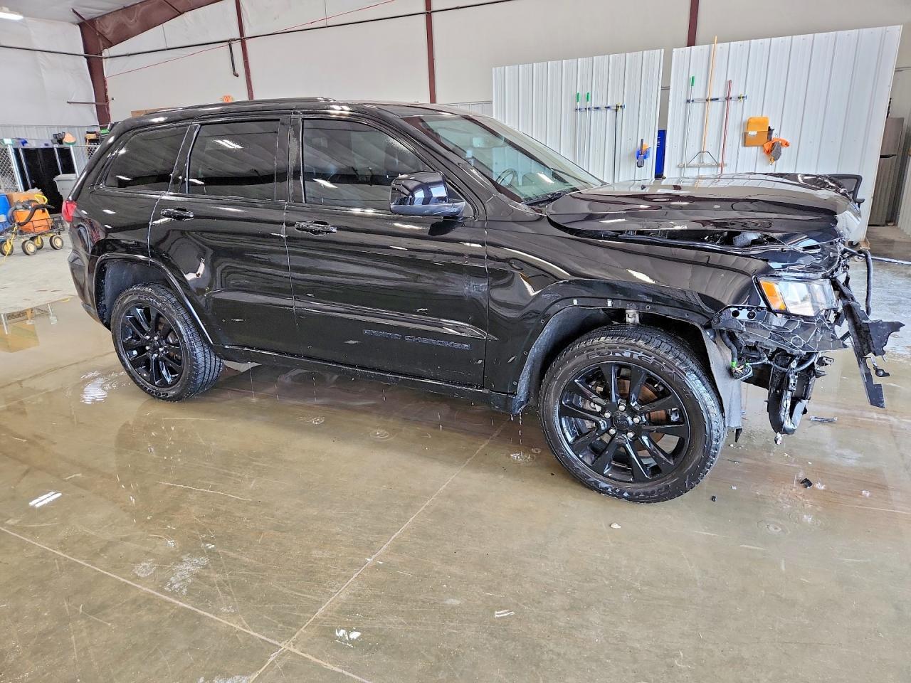 2019 Jeep Grand Cherokee Laredo - zdjęcie 4