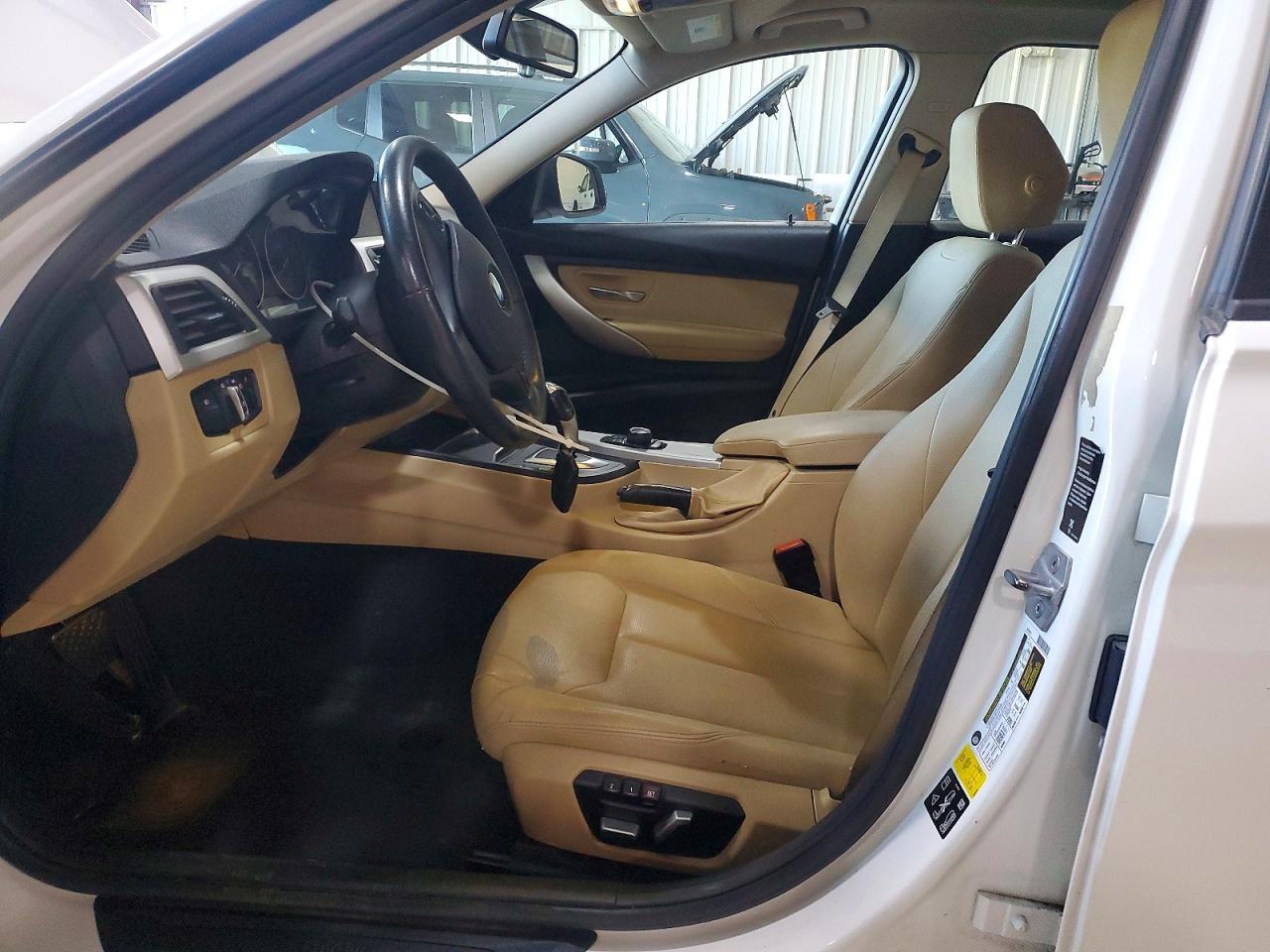2018 BMW Seria 3 320i - zdjęcie 7