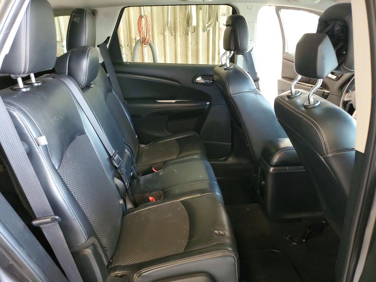 2015 Dodge Journey Crossroad - zdjęcie 11