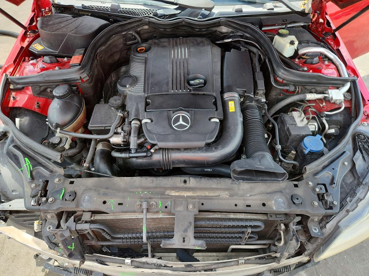 2013 Mercedes-Benz C 250 - zdjęcie 11