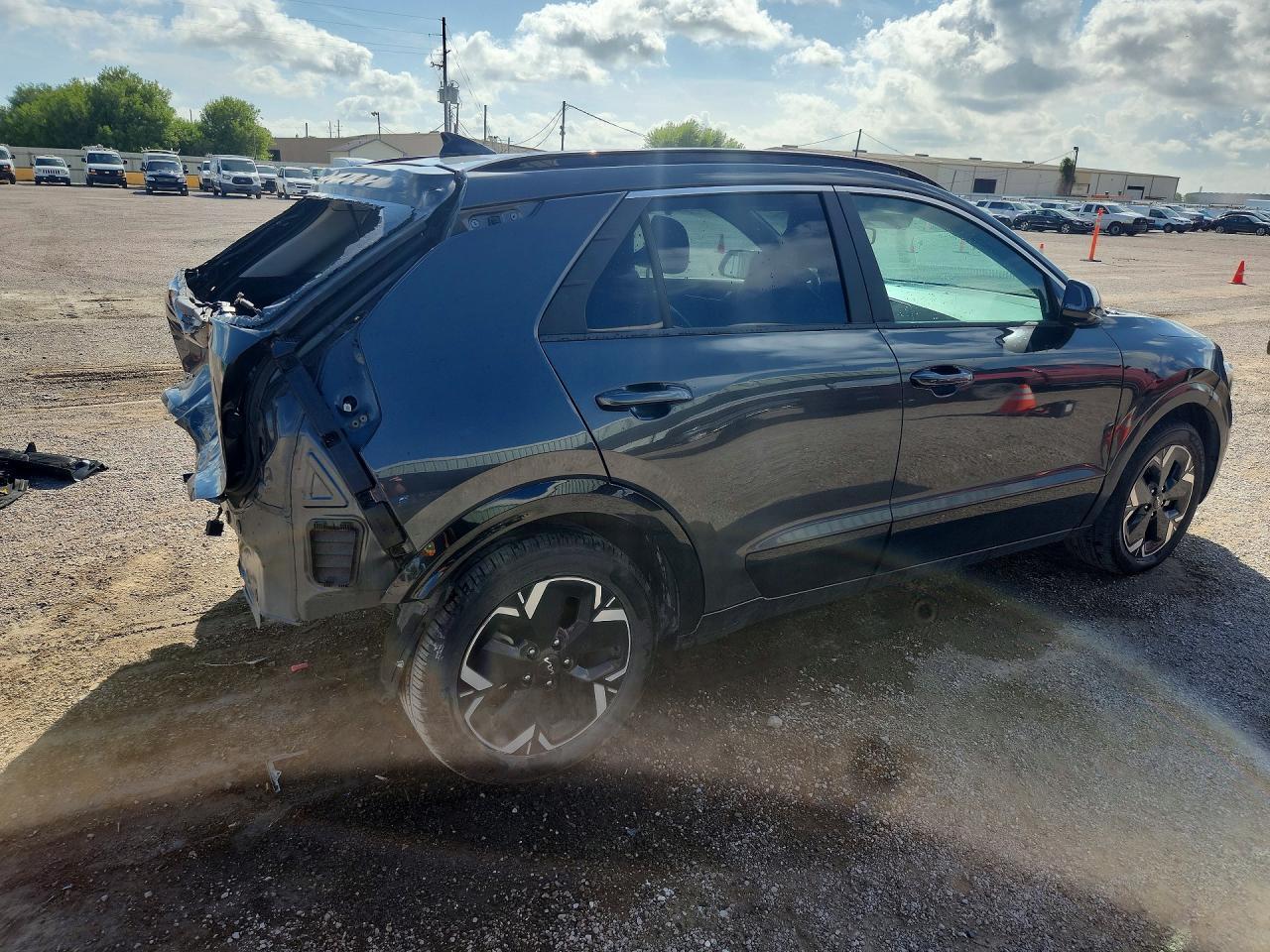 2024 Kia Niro Wind - zdjęcie 3