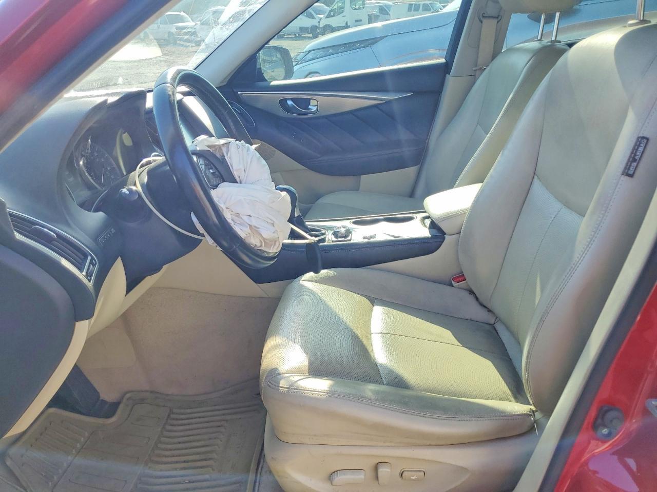 2015 Infiniti Q50 Premium - zdjęcie 7