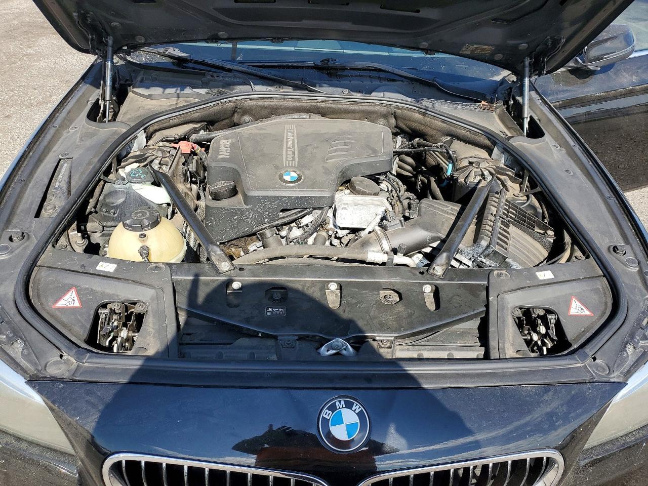 2016 BMW 528 I - zdjęcie 11