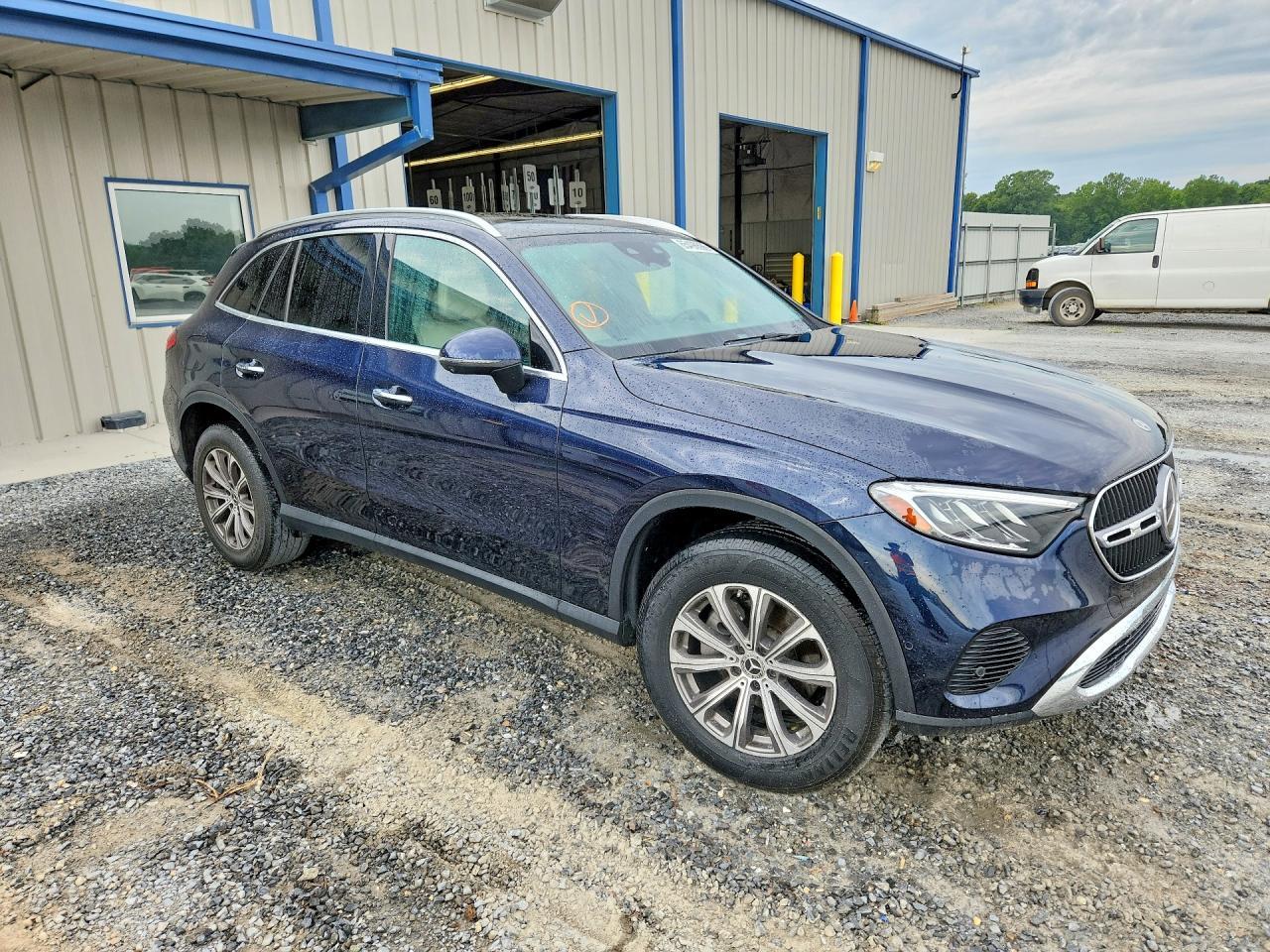 2023 Mercedes-Benz Glc 300 - zdjęcie 4