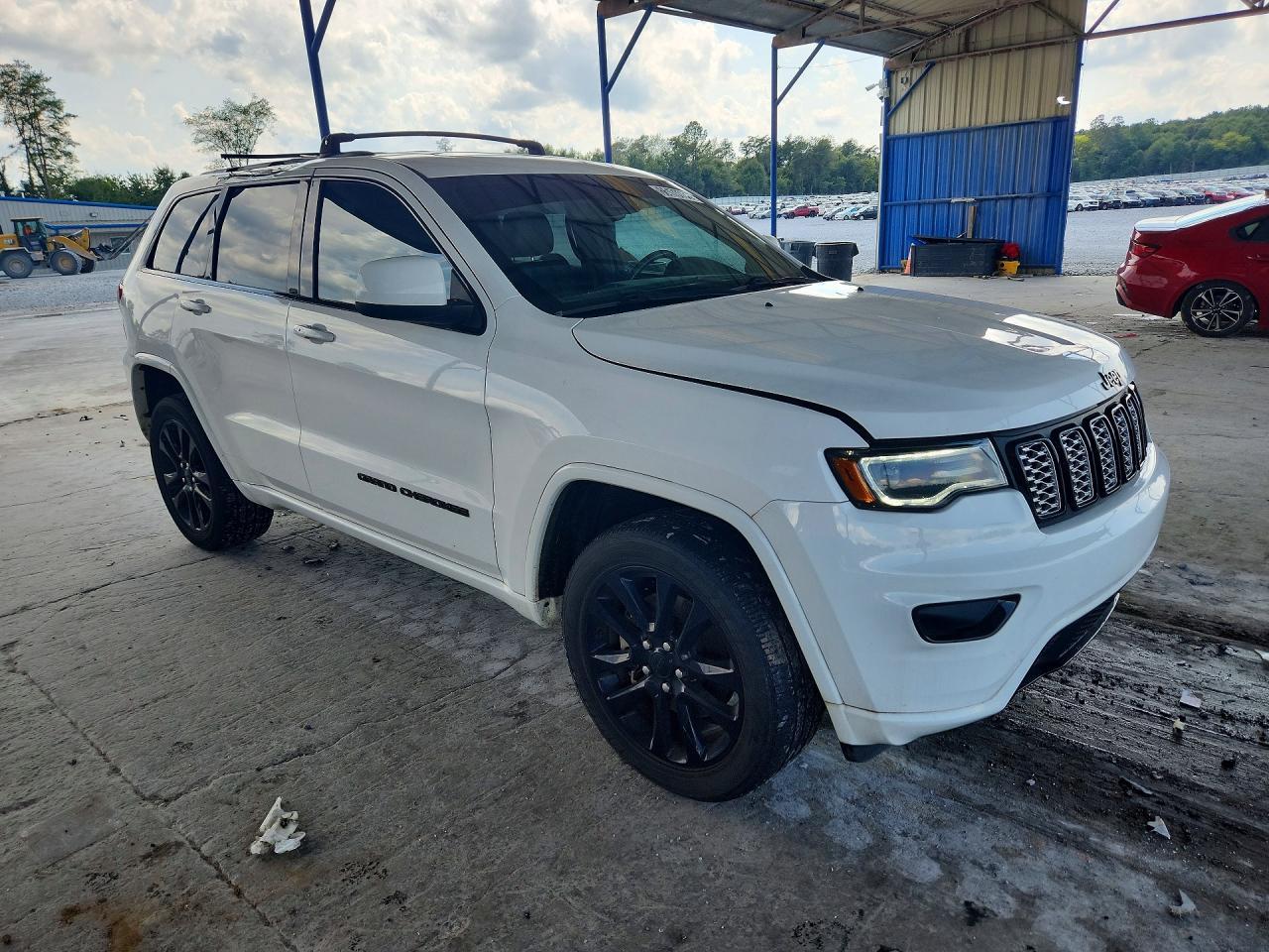 2021 Jeep Grand Cherokee Laredo - zdjęcie 4