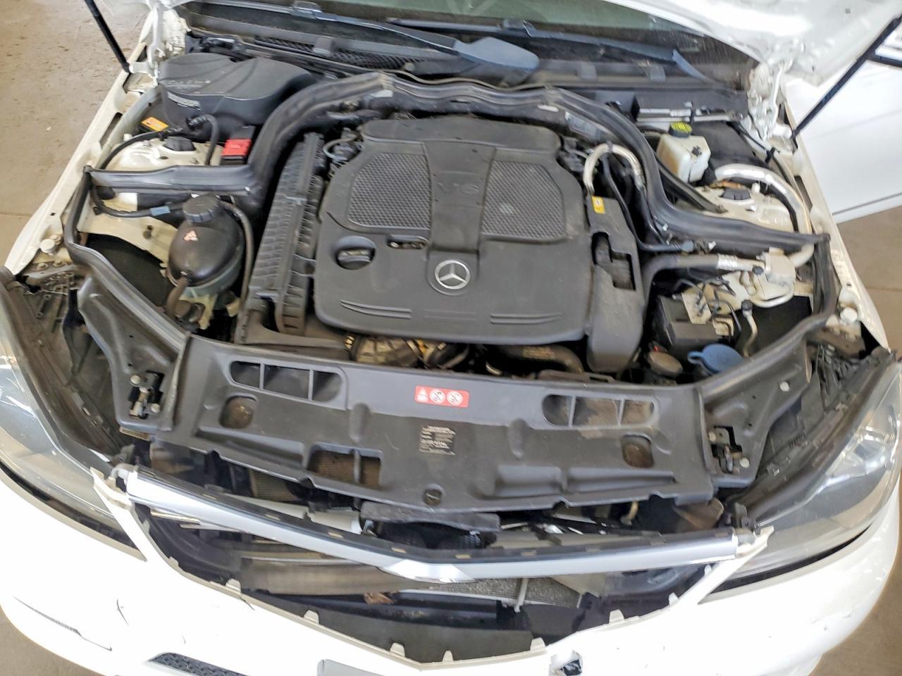 2013 Mercedes-Benz C 300 4Matic - zdjęcie 11