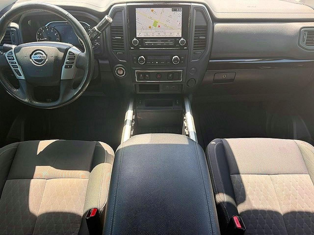 2022 Nissan Titan Sv - zdjęcie 8