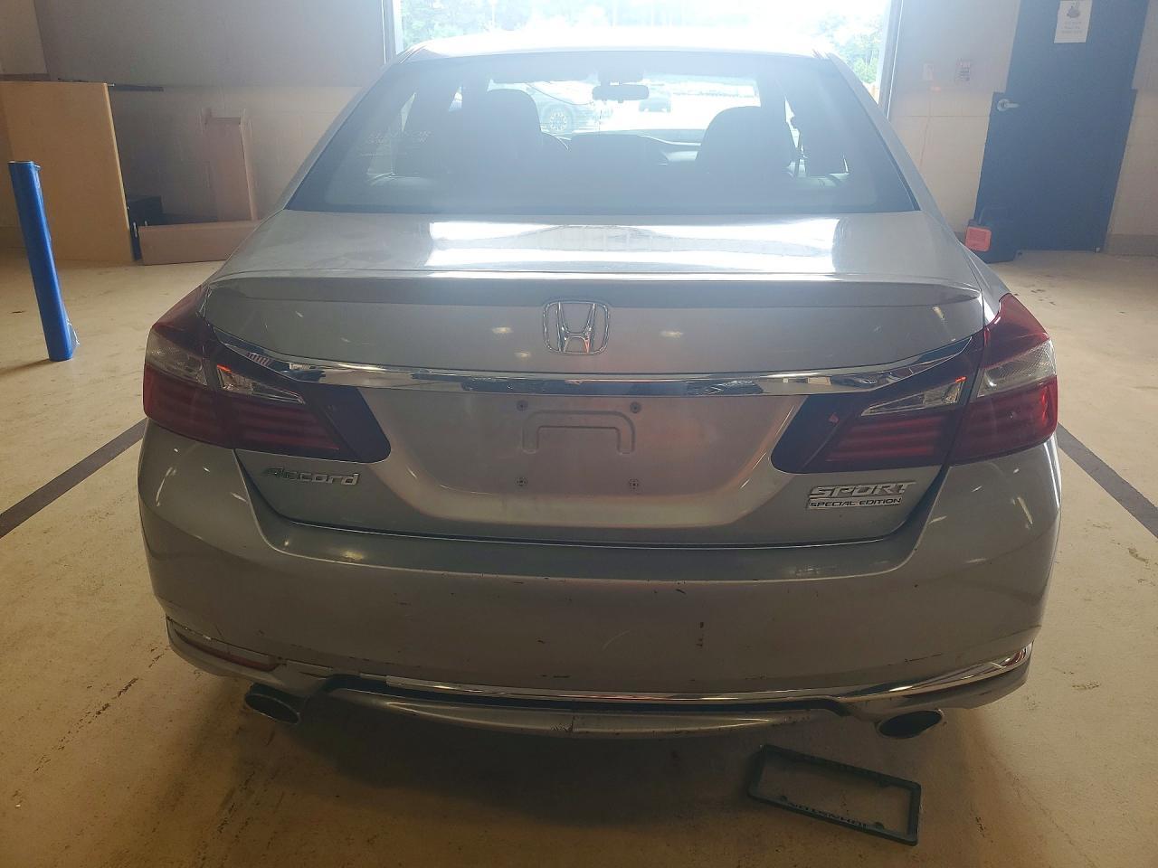 2017 Honda Accord Sport Special Edition - zdjęcie 6