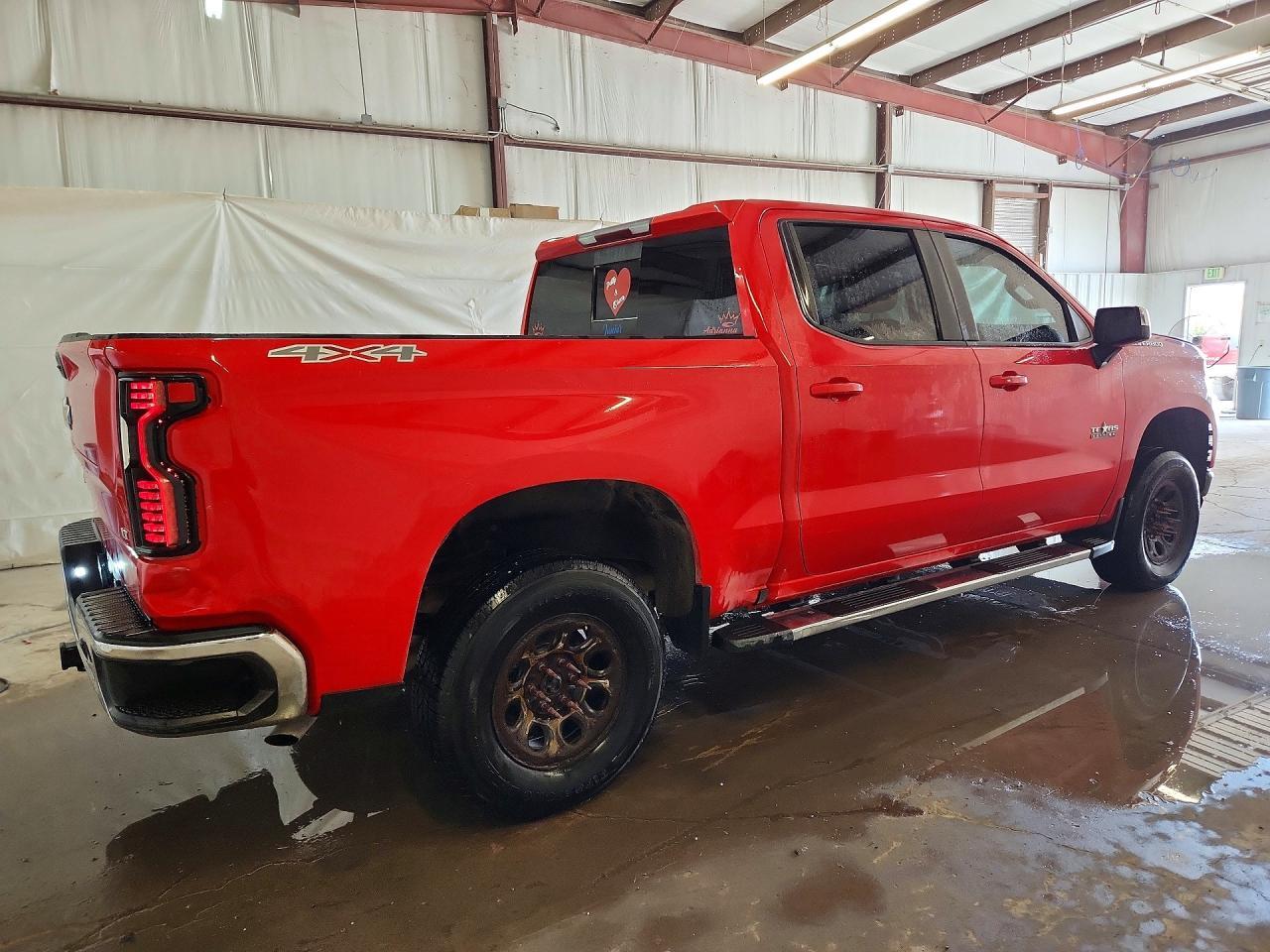 2021 Chevrolet Silverado K1500 Lt - zdjęcie 3