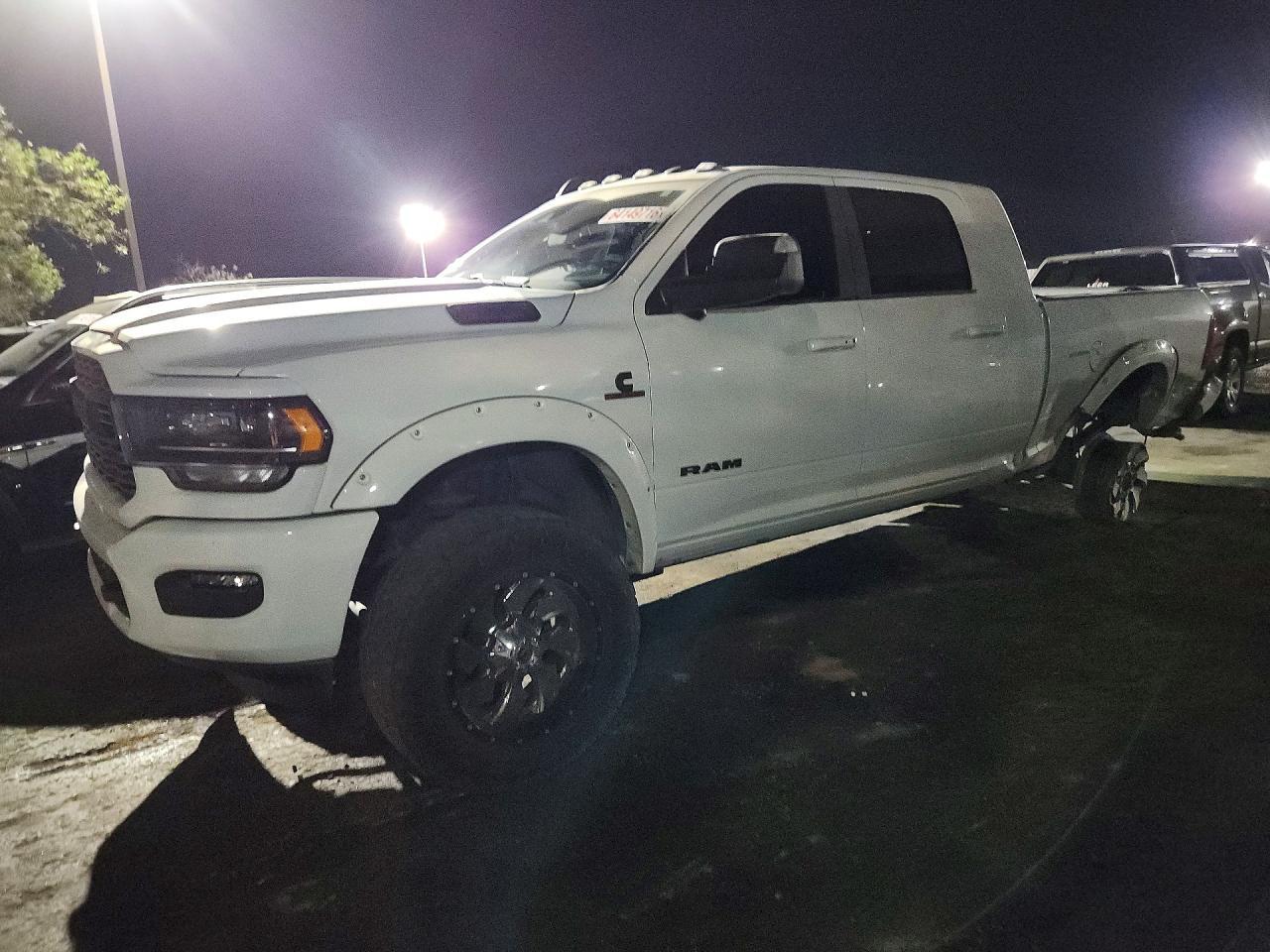 2022 Ram 3500 Limited - zdjęcie główne