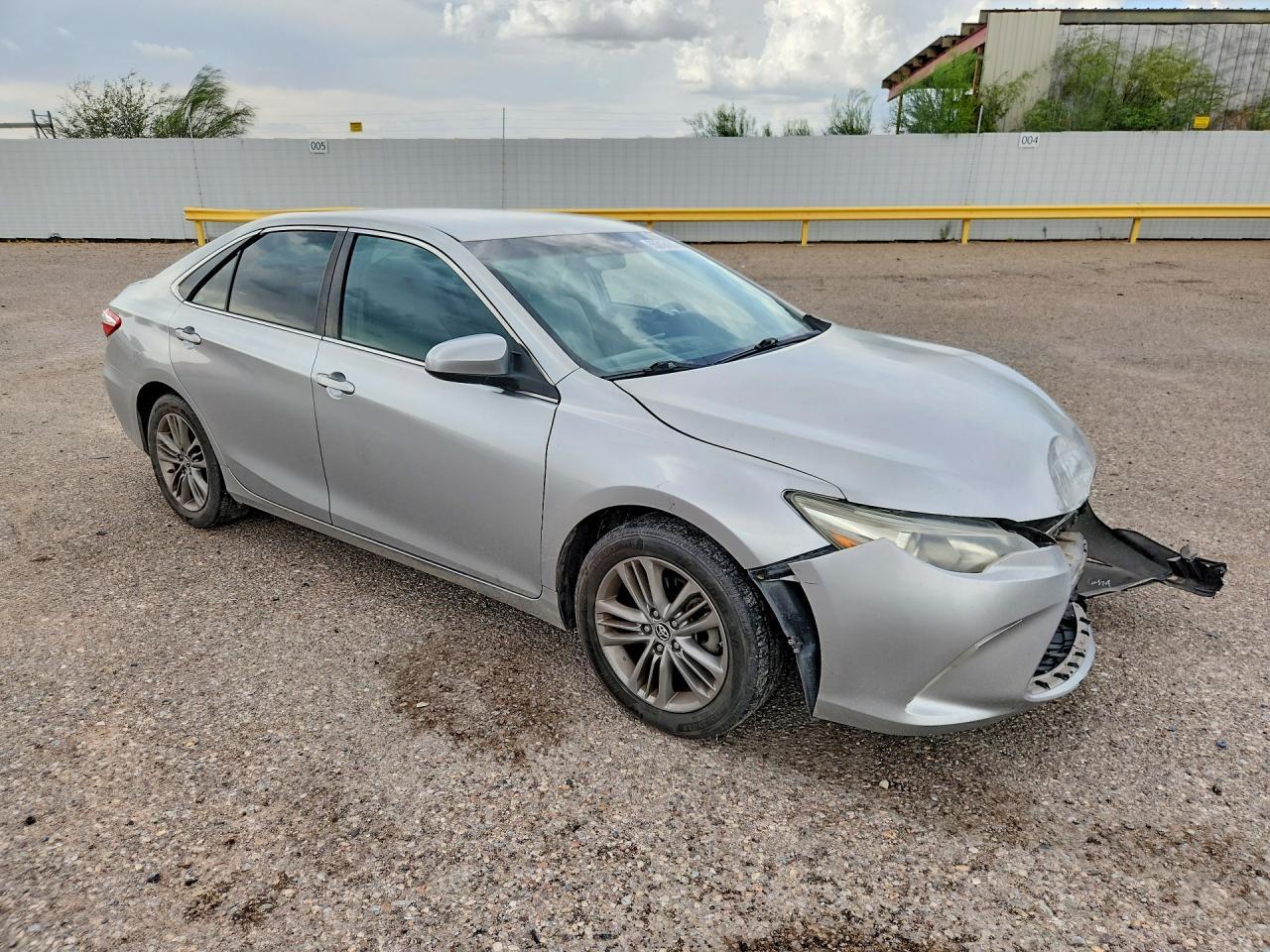 2015 Toyota Camry Se - zdjęcie 4