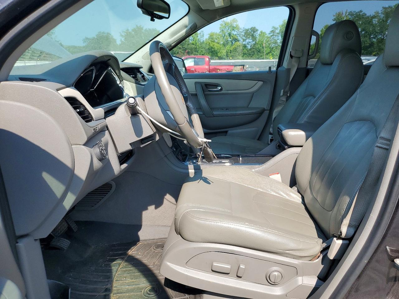 2015 Chevrolet Traverse Lt - zdjęcie 7