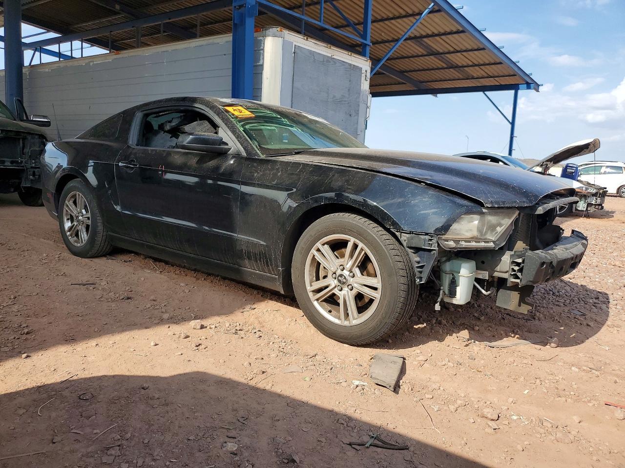 2014 Ford Mustang - zdjęcie 4