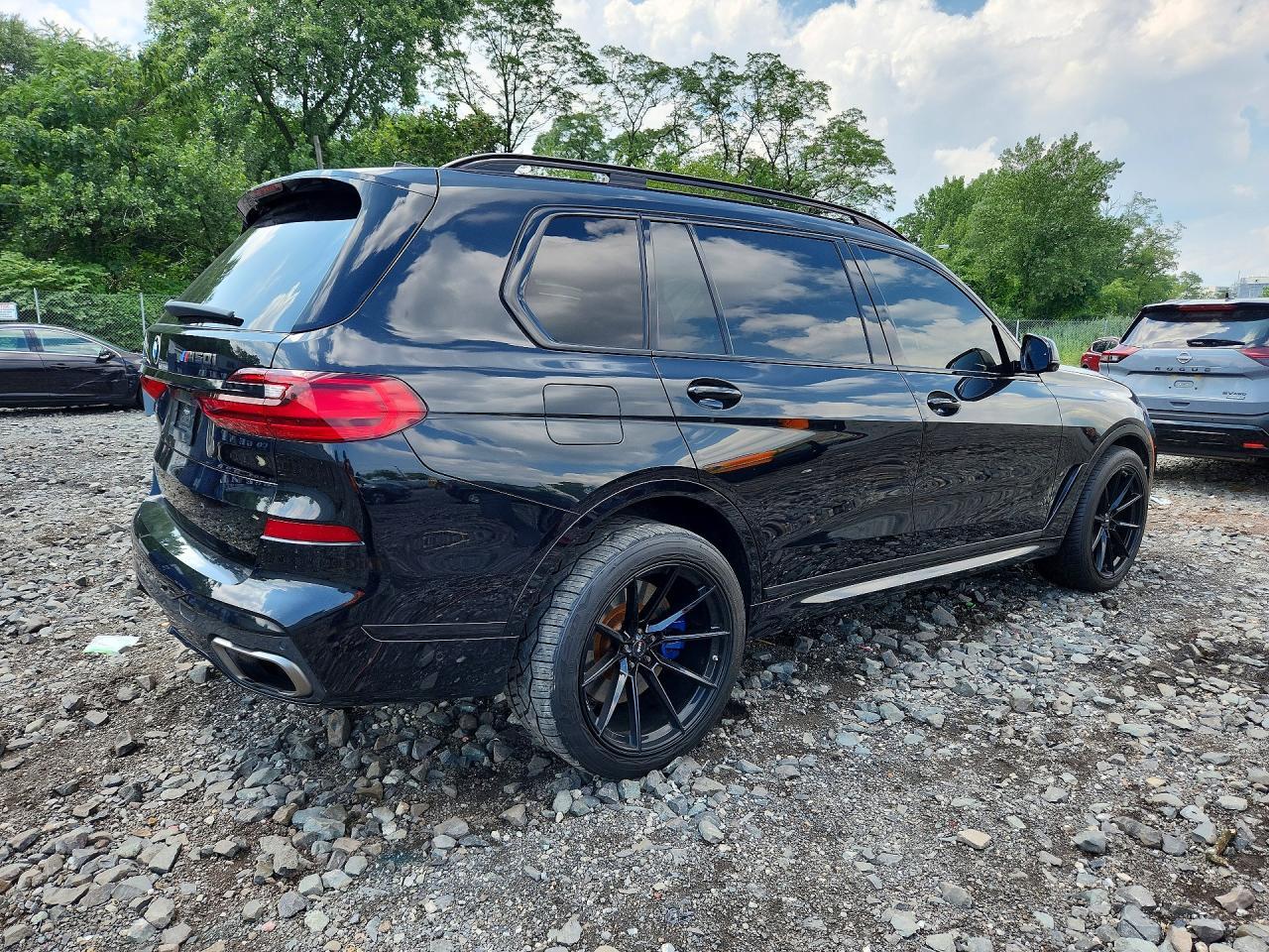 2020 BMW X7 M50I - zdjęcie 3