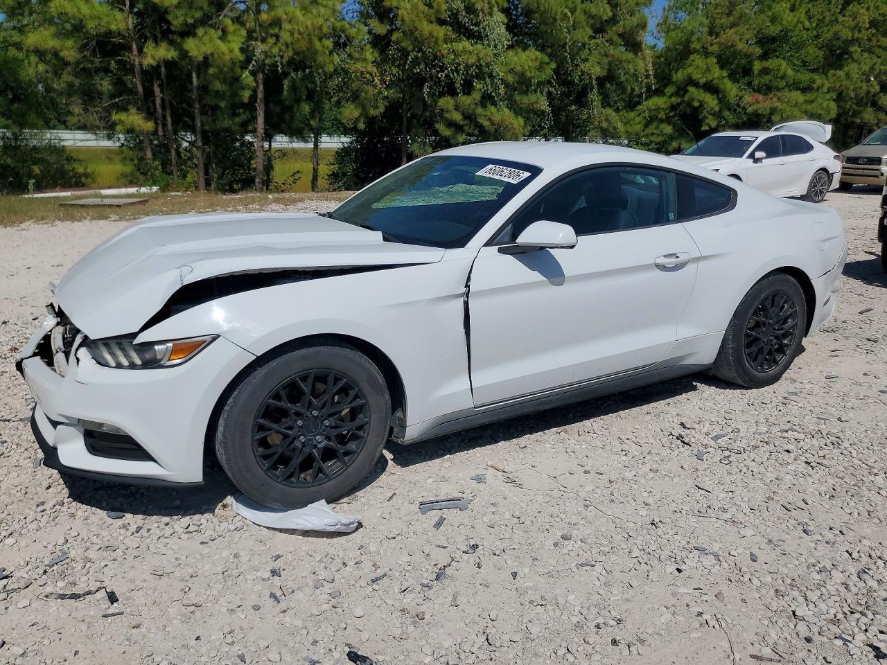 2017 Ford Mustang - zdjęcie główne