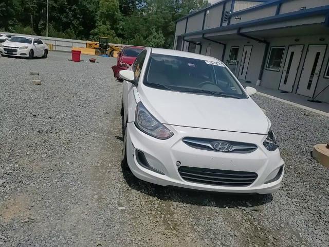 2013 Hyundai Accent Gls - zdjęcie 13