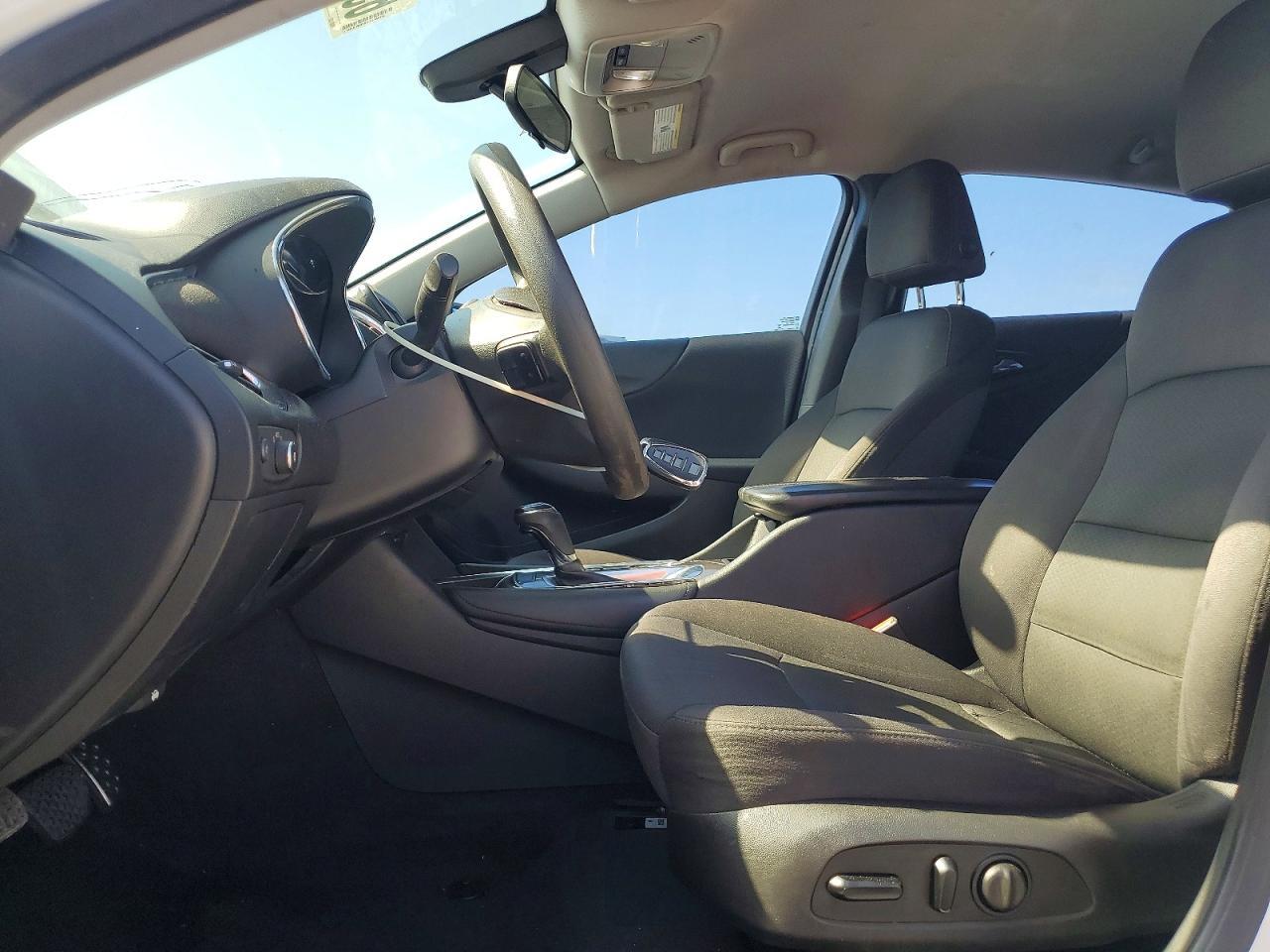 2017 Chevrolet Malibu Lt - zdjęcie 7