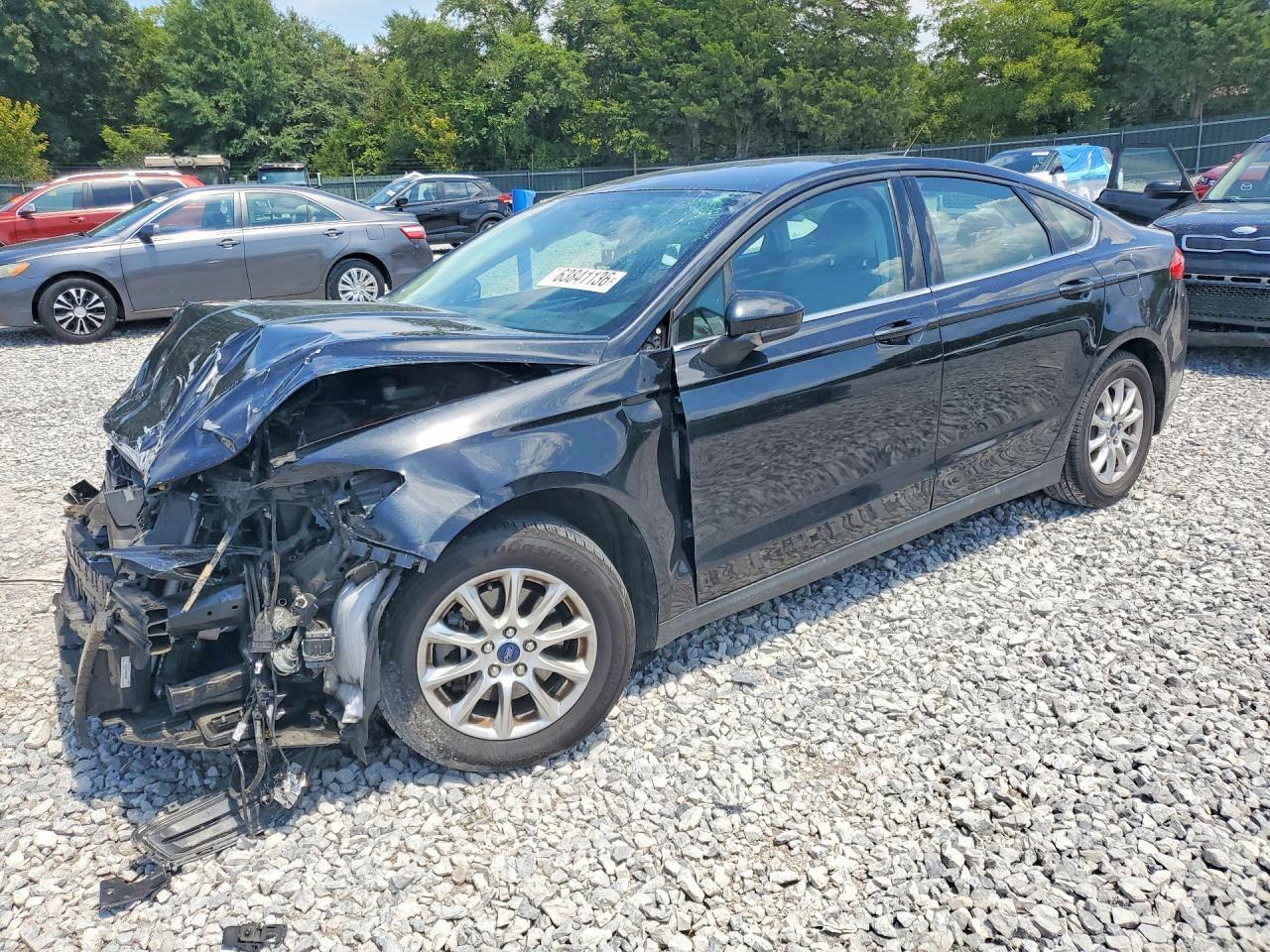 2015 Ford Fusion S - zdjęcie główne