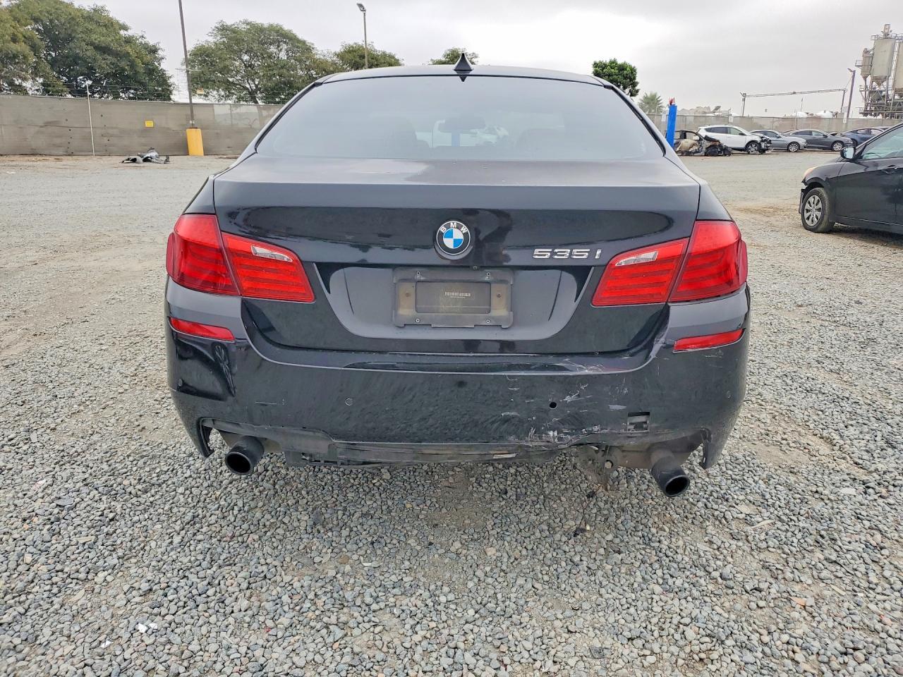 2019 BMW 5 Series 530I - zdjęcie 6
