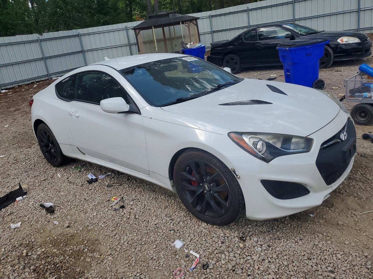 2013 Hyundai Genesis Coupe 2.0T - zdjęcie 4