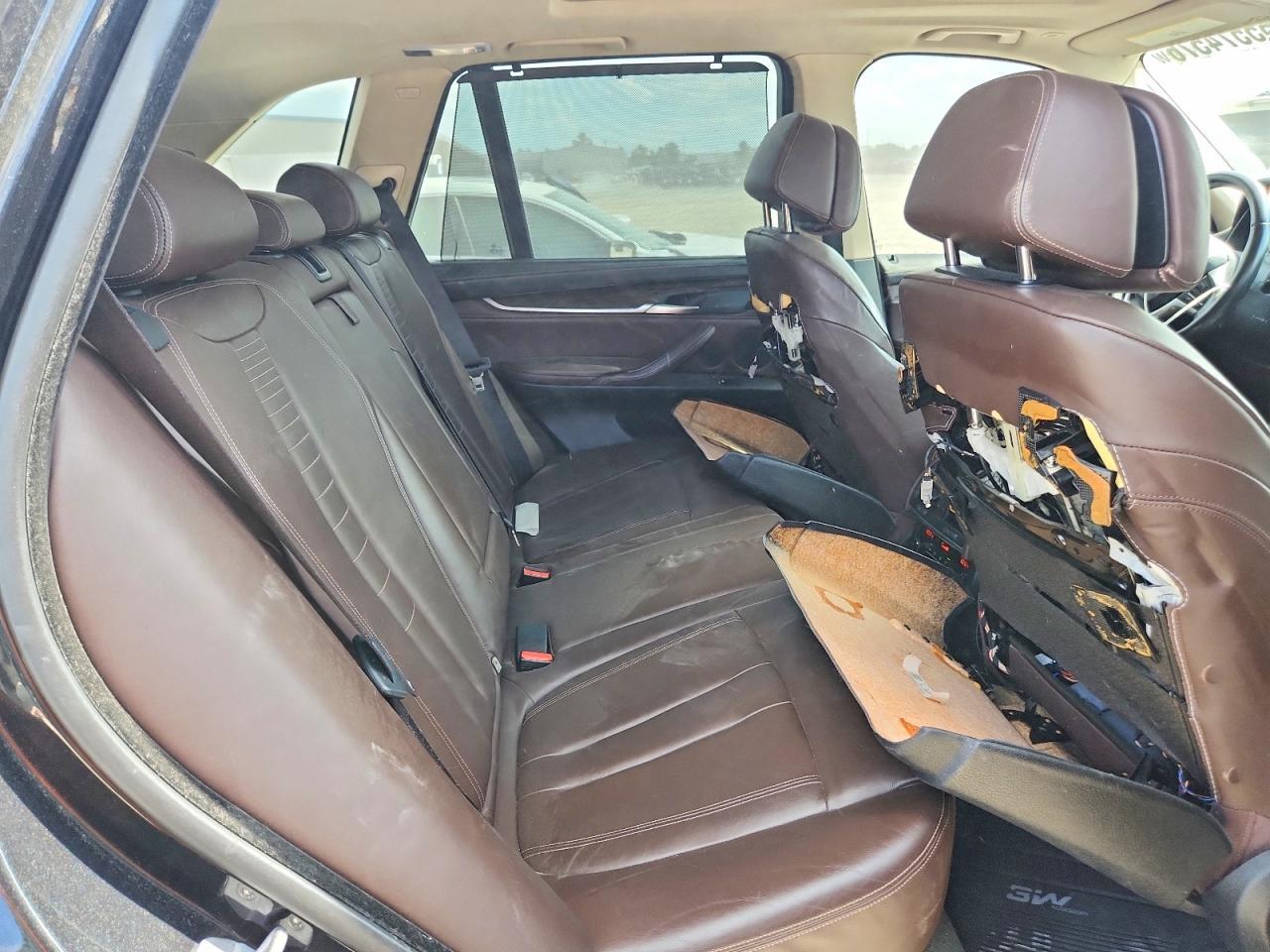 2014 BMW X5 xDrive50I - zdjęcie 11