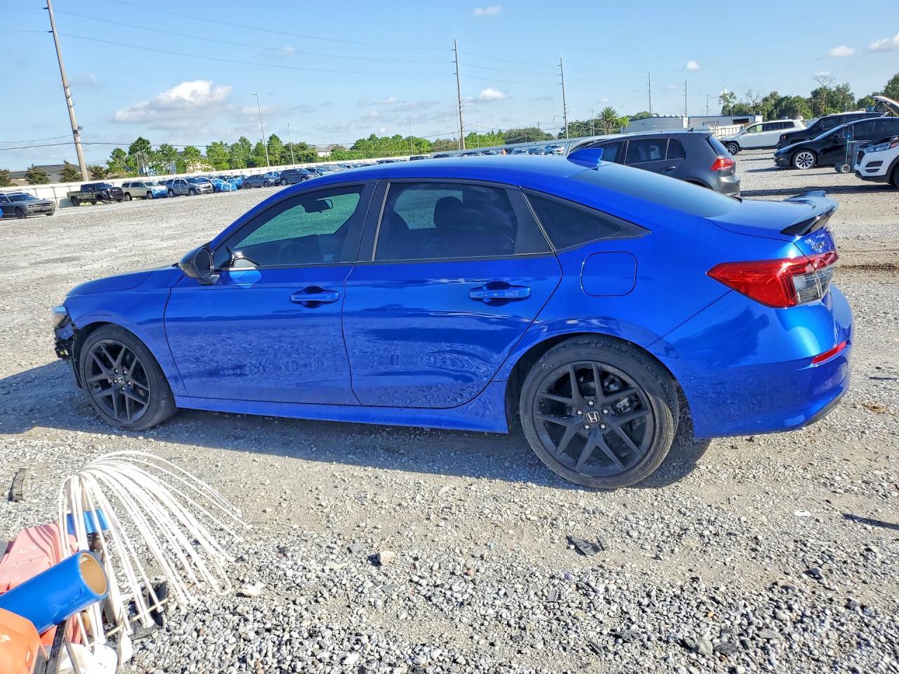 2022 Honda Civic Sport - zdjęcie 2