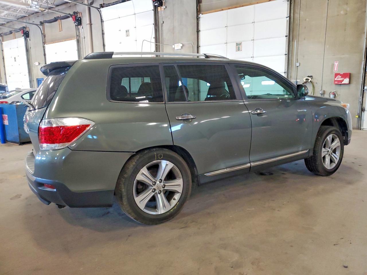 2013 Toyota Highlander Limited - zdjęcie 3