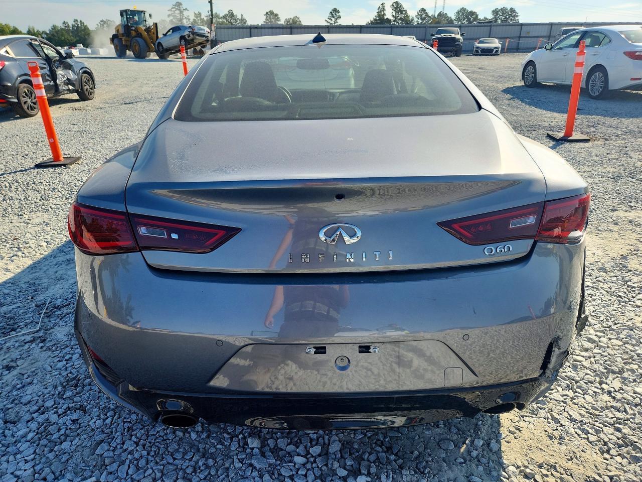 2017 Infiniti Q60 3.0T Premium - zdjęcie 6