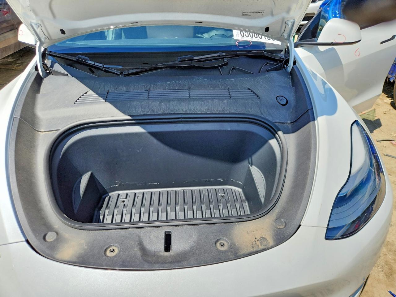 2023 Tesla Model Y - zdjęcie 11