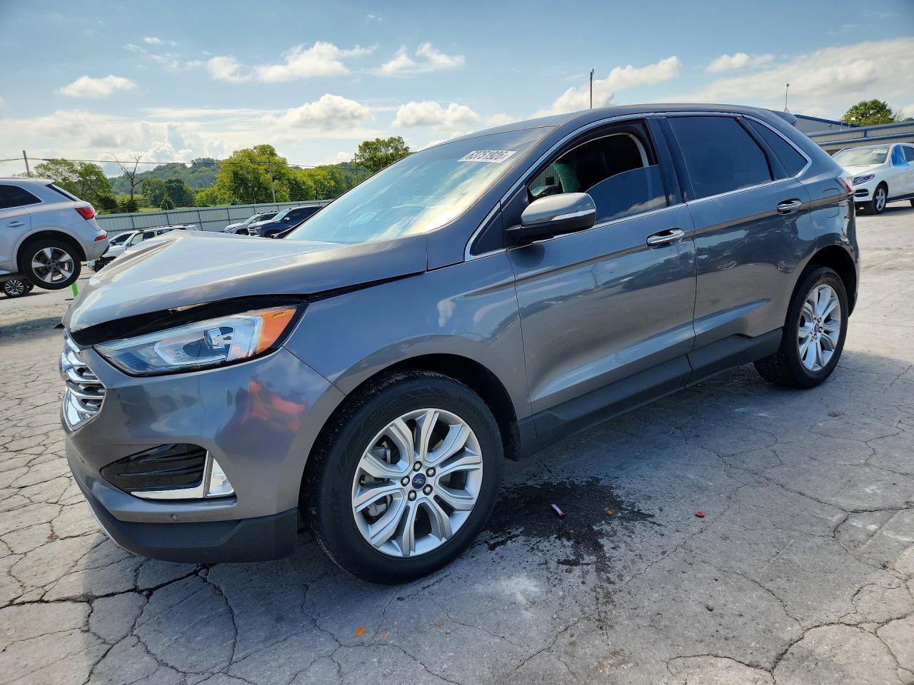 2022 Ford Edge Titanium - zdjęcie główne
