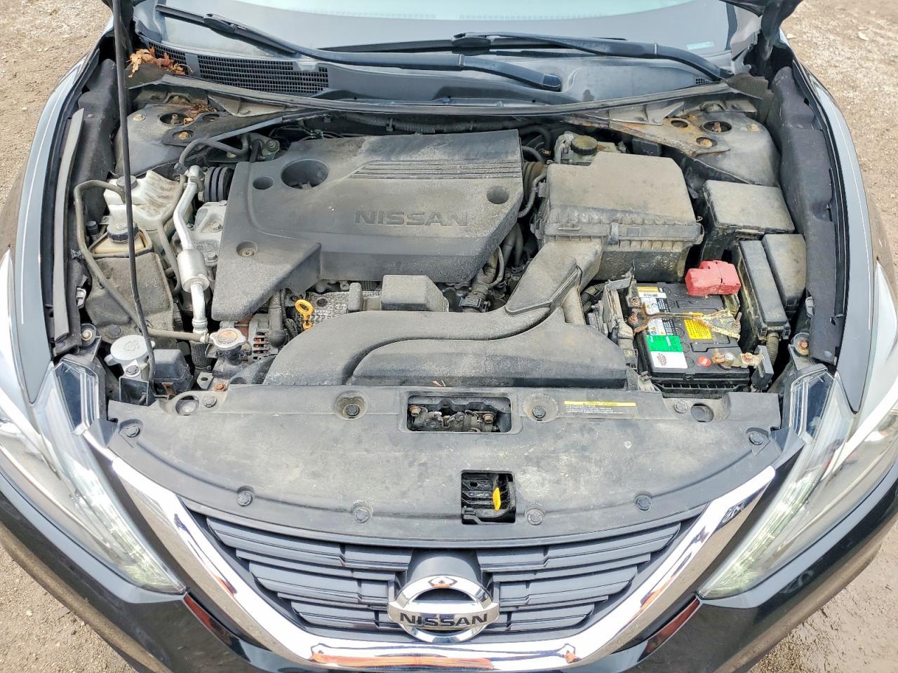 2017 Nissan Altima 2.5 Sr - zdjęcie 11