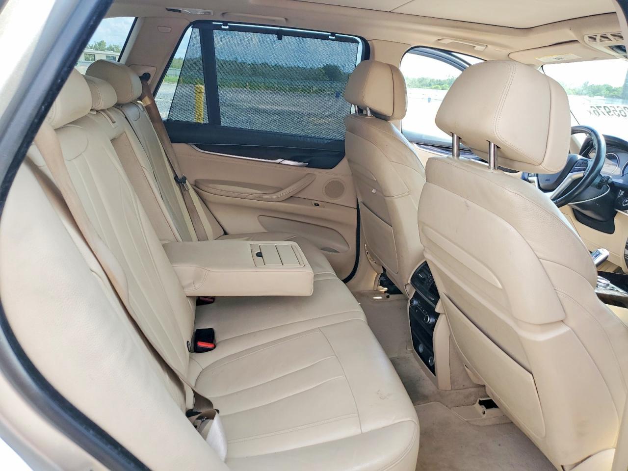 2015 BMW X5 xDrive35I - zdjęcie 10