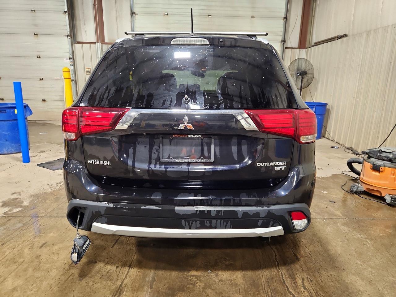 2016 Mitsubishi Outlander Gt - zdjęcie 6