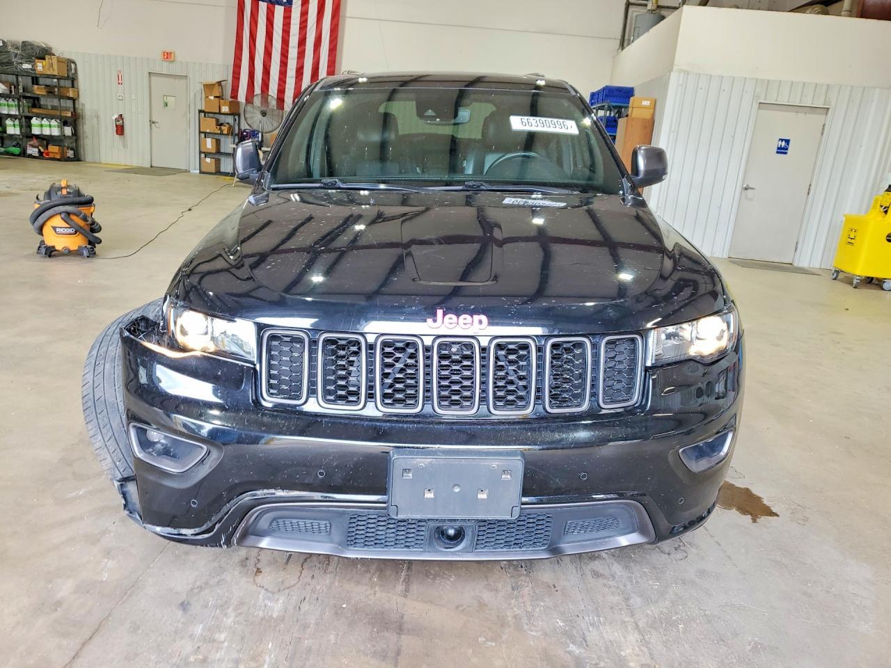 2021 Jeep Grand Cherokee Limited - zdjęcie 5