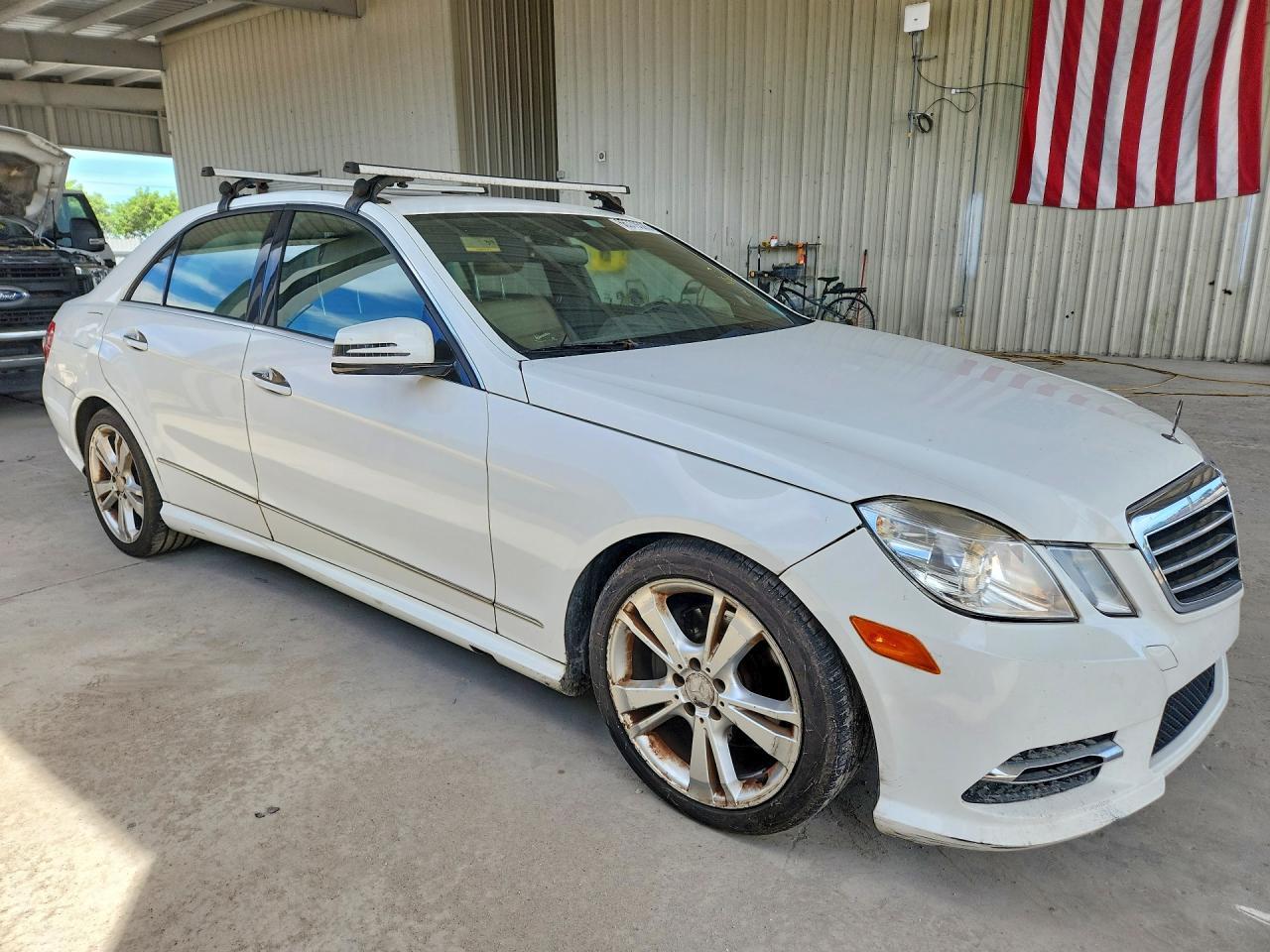 2013 Mercedes-Benz E 350 - zdjęcie 4