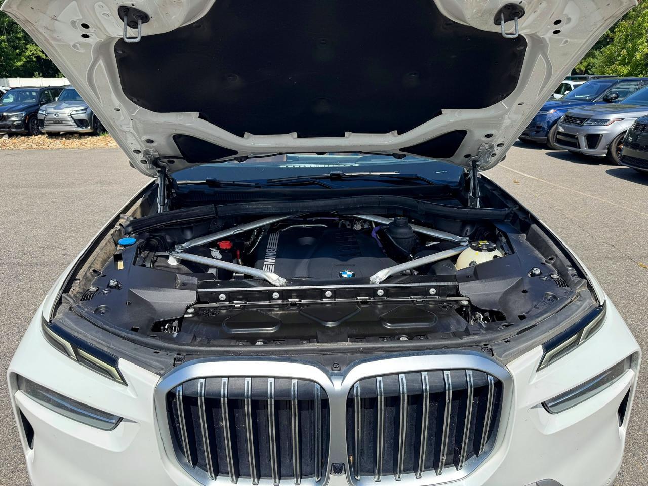 2023 BMW X7 xDrive40I - zdjęcie 9