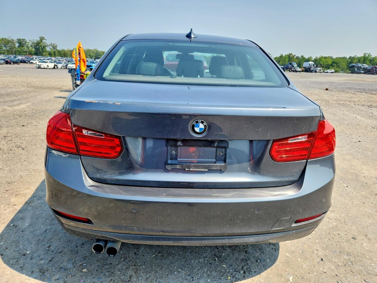 2013 BMW Seria 3 328i - zdjęcie 6