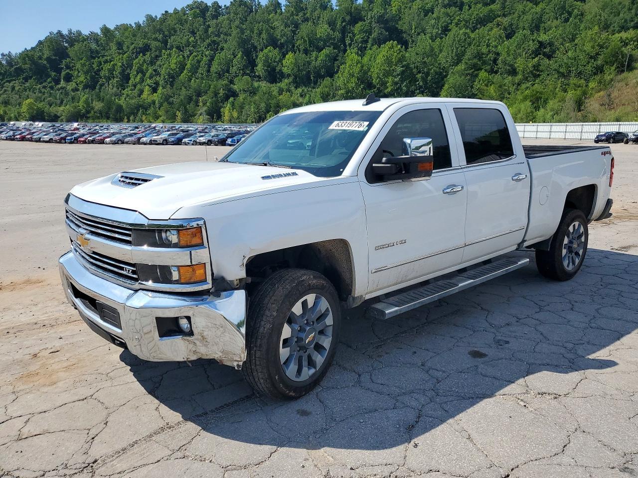 2017 Chevrolet Silverado K2500 Heavy Duty Ltz - zdjęcie główne